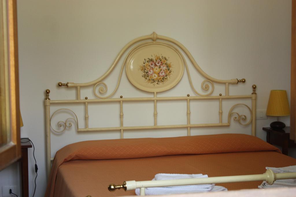 Villa La Casa Di Gio Torre A Castello Zimmer foto